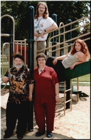 2002sep.family2.jpg