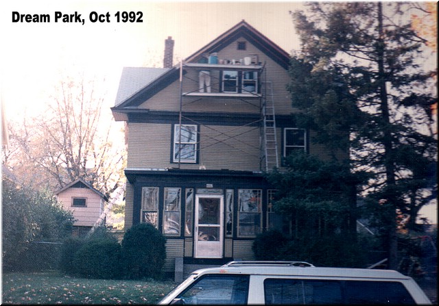 1f-1992oct.jpg