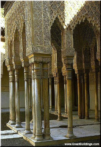 Alhambra - fabulous columns