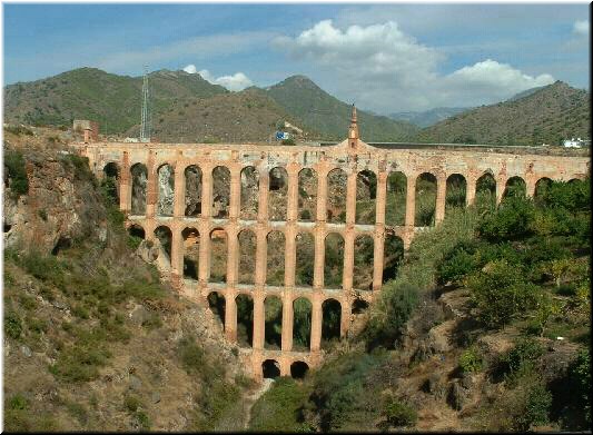 We drove past this ancient Roman bridge every time we went in to Nerja